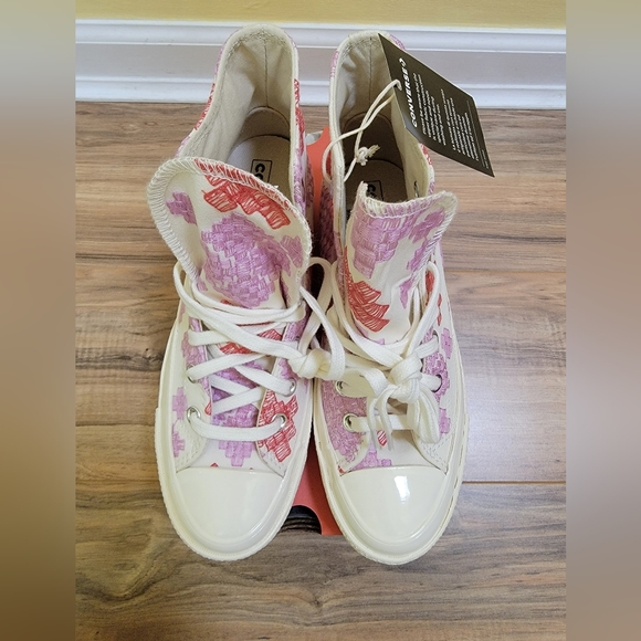 Converse Chuck 70 Egret/ Beyond Pink/ Soft Red size US 7.5 - Picture 2 of 11